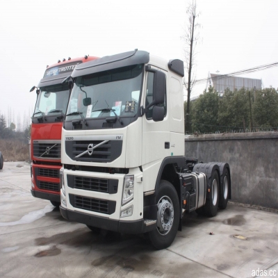沃尔沃FM重卡460马力6X2R牵引车